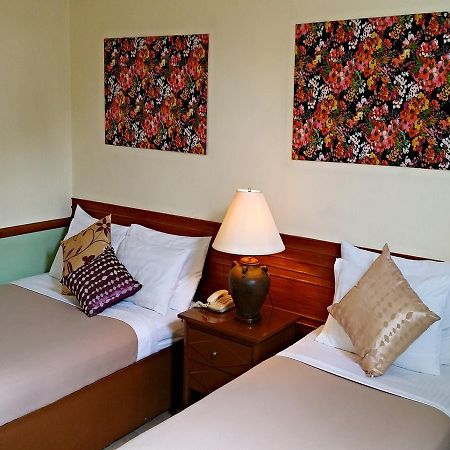 ลา พาริลล่า โฮเต็ล Hotel Cabanatuan City ภายนอก รูปภาพ