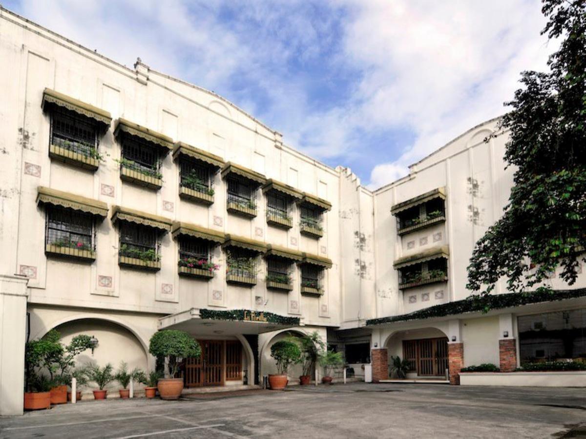 ลา พาริลล่า โฮเต็ล Hotel Cabanatuan City ภายนอก รูปภาพ